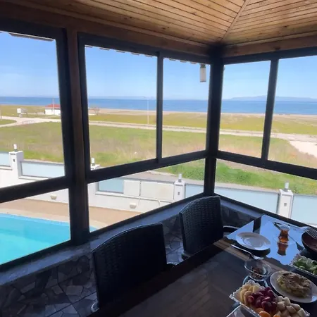 Detached With Private Pool And Sea View Villa Kınalar