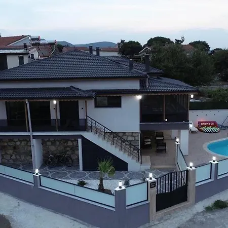 Villa Detached With Private Pool And Sea View